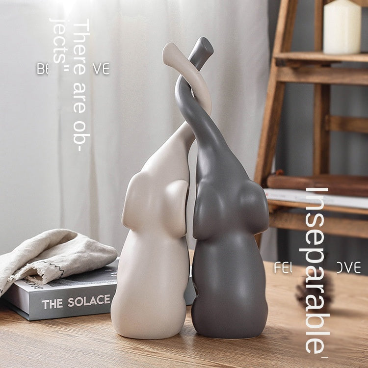 European Couple Figurine Romantic Home Decor Ornament Gift