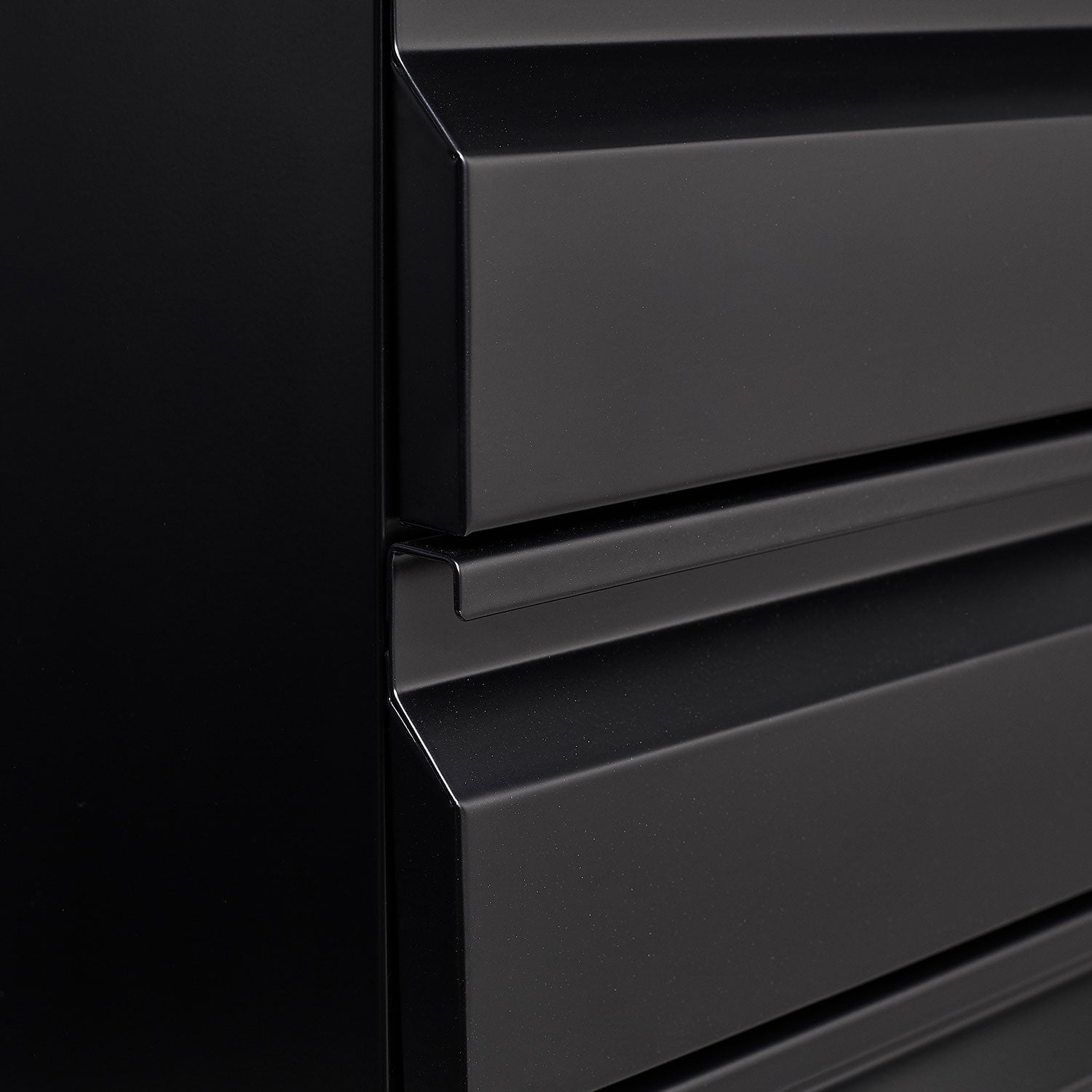 Three Drawer Mobile Metal Filing Cabinet with Lock Wheels