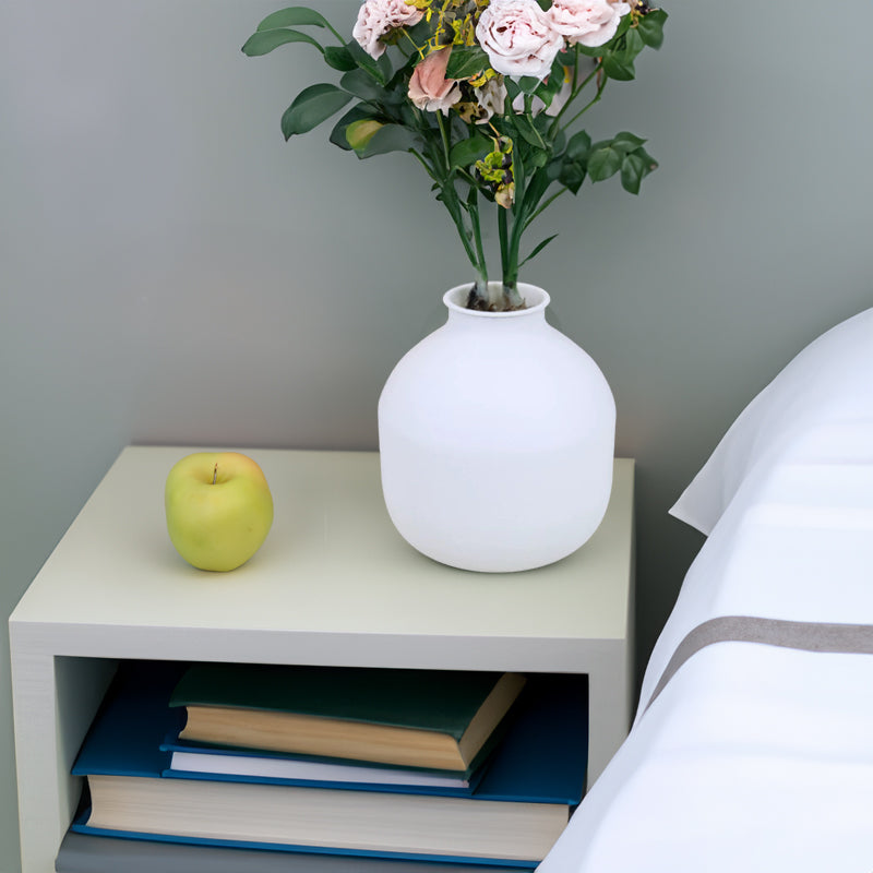 Matte Black Metal Vase for Dried Flowers Home Decor